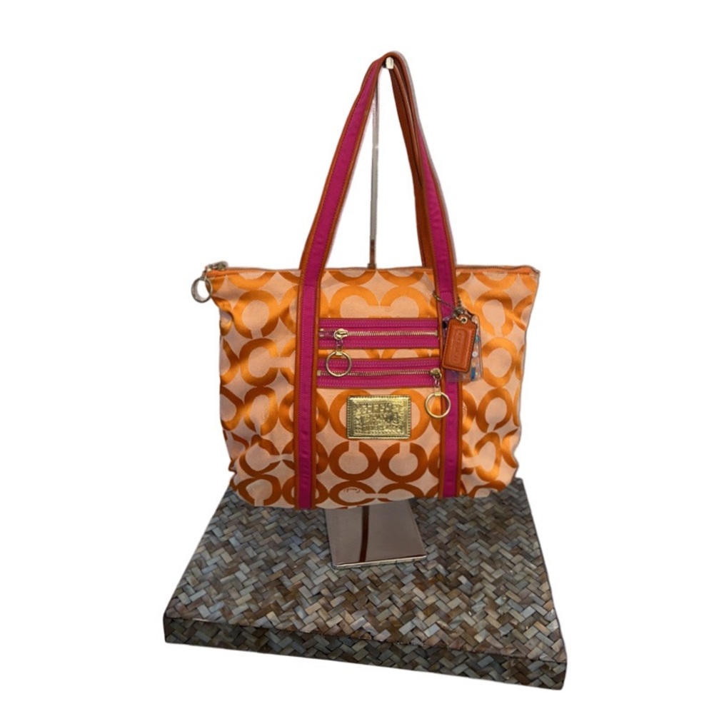 EUC Coach Poppy Op Art Glamour Orange and Pink Canvas Tote